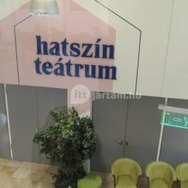 Café Six, Budapest - Belső