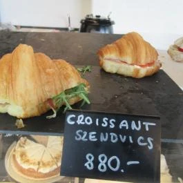 Café Tripoli Budapest - Étel/ital