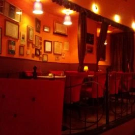 Café Vian - Liszt Ferenc tér, Budapest - Belső
