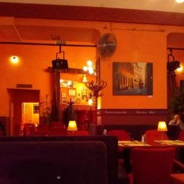 Café Vian - Liszt Ferenc tér, Budapest - Belső