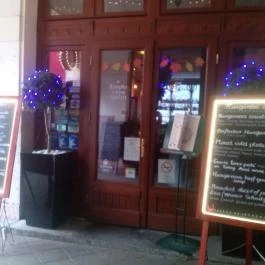 Cafe Vian - Gozsdu, Budapest - Külső kép