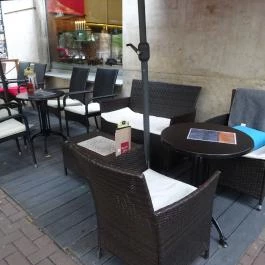 Cafe Zenit, Budapest - Külső kép