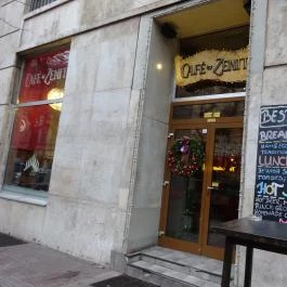 Cafe Zenit, Budapest - Külső kép