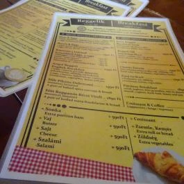 Cafe Zenit, Budapest - Étlap/itallap