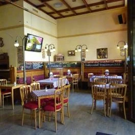 Cafe Zenit, Budapest - Belső