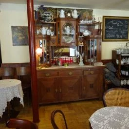 Café Zsivágó, Budapest - Belső