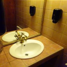 Café Zsivágó, Budapest - Mosdó