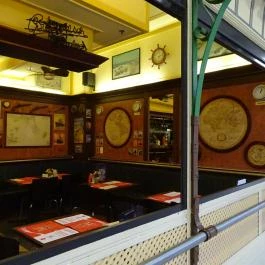 Caffe Piccolo Mondo Étterem - Duna Plaza Budapest - Külső kép