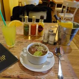 Calavera Mexikói Étterem Budapest - Étel/ital