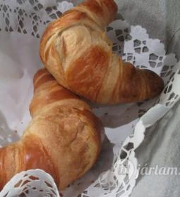 California Coffee Company - Corvin Plaza