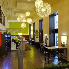 California Coffee Company - Liszt Ferenc tér, Budapest - Belső