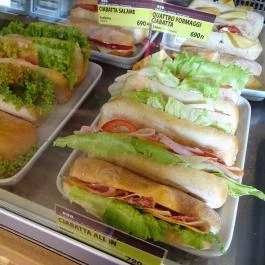 California Coffee Company - Teréz körút Budapest - Étel/ital