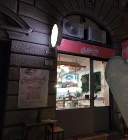 California Poké Bar Opera