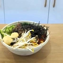 California Poké Bar Somogyi Budapest - Étel/ital