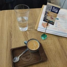 California Poké Bar Somogyi Budapest - Étel/ital