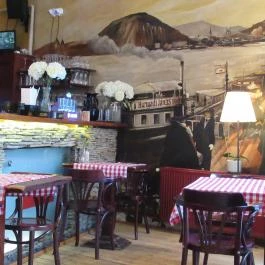 Pesti KULACS Magyar Étterem Budapest - Belső