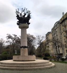 Cantata profana-kút