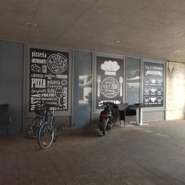 Capri Duna Pizzeria Budapest - Külső kép