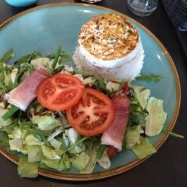 Capri Duna Pizzeria Budapest - Étel/ital