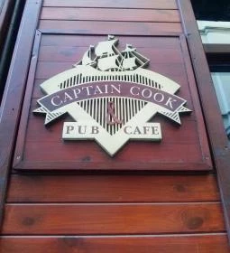 Captain Cook Pub & Cafe