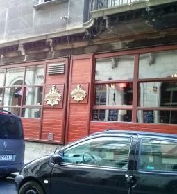 Captain Cook Pub & Cafe