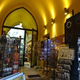 Carmel Kóser Étterem, Budapest - Belső