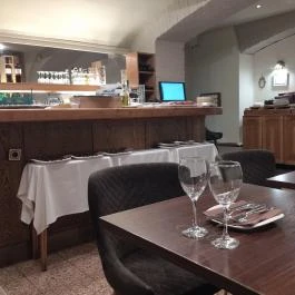 Carmel Kóser Étterem, Budapest - Belső