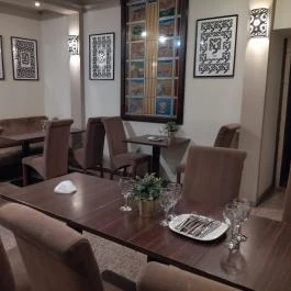 Carmel Kóser Étterem, Budapest - Belső