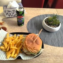 Catch Burger, Budapest - Étel/ital