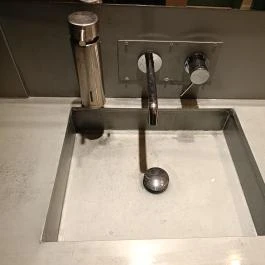 SALT Bakery & CAUSE - Zrínyi utca Budapest - Mosdó