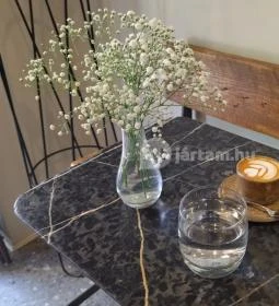 Cause Café & Roastery