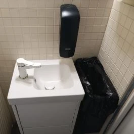 Cause Lab Budapest - Mosdó