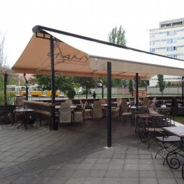 Cayman Étterem & Pizzéria Budapest - Külső kép