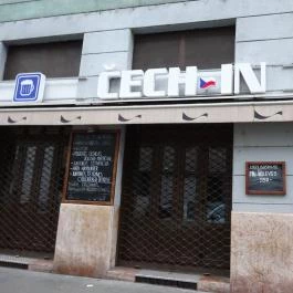 Cech In, Budapest - Külső kép