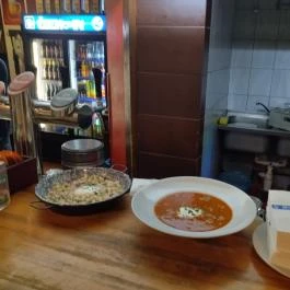 Cech In, Budapest - Étel/ital