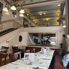 Centrál Kávéház, Budapest - Belső