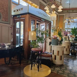 Centrál Kávéház, Budapest - Belső