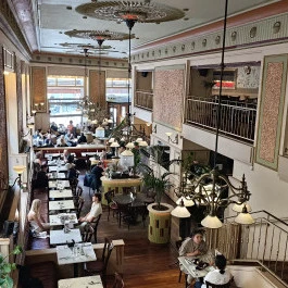 Centrál Kávéház, Budapest - Belső