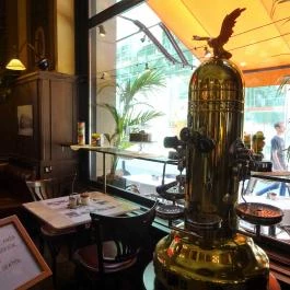 Centrál Kávéház, Budapest - Belső