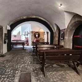 Cézár Pince, Sopron - Belső