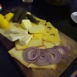 Cézár Pince Sopron - Étel/ital