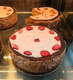 Cheesecake by Cookie Beacon