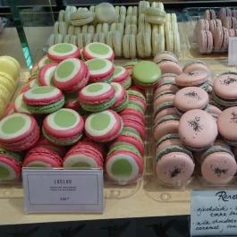 Chez Dodo Macarons & Cafe Budapest - Étel/ital