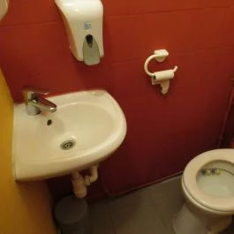 Chiliburger Aszód - Mosdó