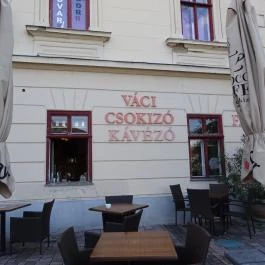 Choco Cafe - Váci Csokizó Vác - Külső kép