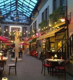 Churchill Bar Gourmet