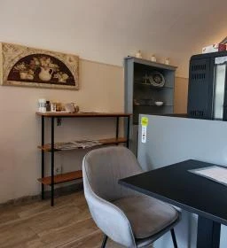 Cinnamon Café