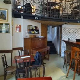 Cintányéros Budapest - Belső