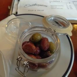 Cintányéros Budapest - Étel/ital