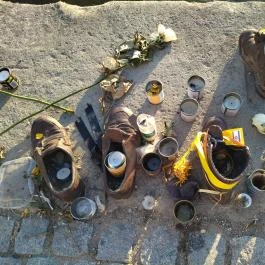 Cipők a Duna-parton Budapest - Egyéb